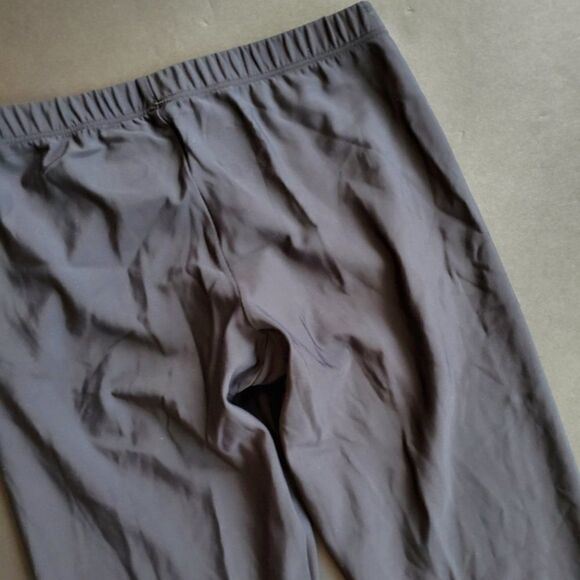 Under Armour Black Spandex Capris - Picture 7 of 7